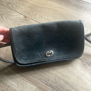 Vintage original bell Coach penny look a like purse